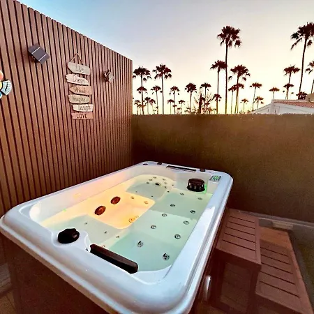 Holiday home Afrika Con Jacuzzi Maspalomas (Gran Canaria)