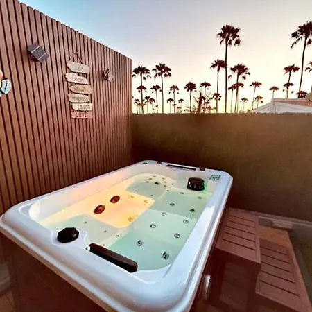 펜션 Afrika Con Jacuzzi
