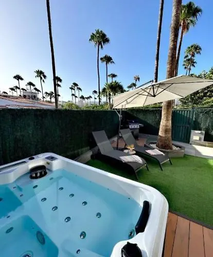 Afrika Con Jacuzzi